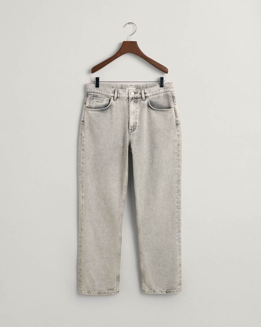 relaxte jeans voor tienerjongens - grijs gedragen