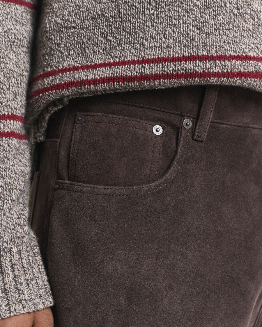 suède jeans met rechte pasvorm - donkerbruin