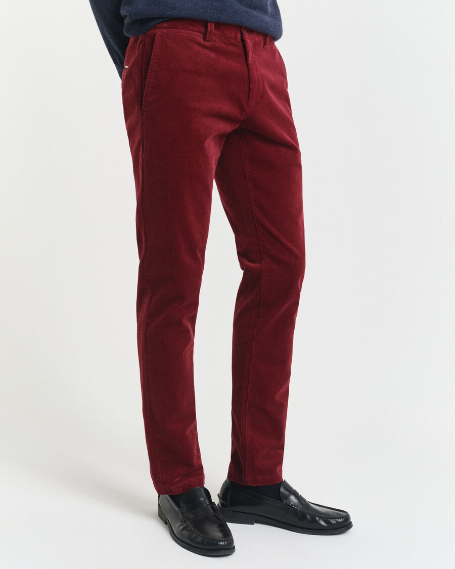 slim fit corduroy chinos - vol rood