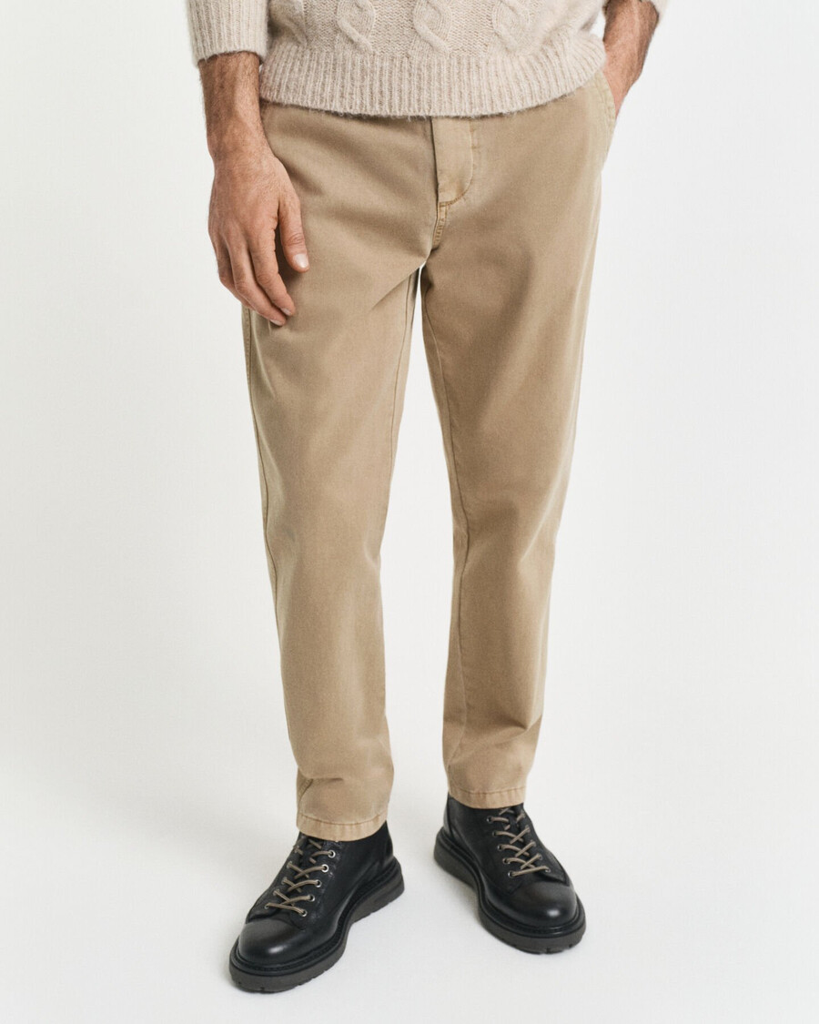 regular fit tapered surplus chinos - licht taupe