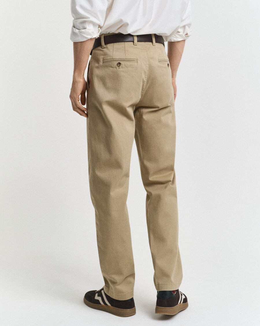 normale pasvorm supercomfortabele chinos - donker kaki