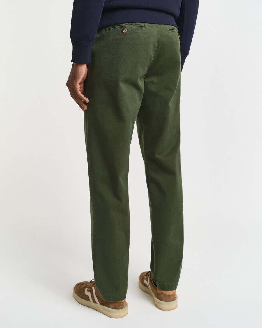 normale pasvorm supercomfortabele chinos - landgroen