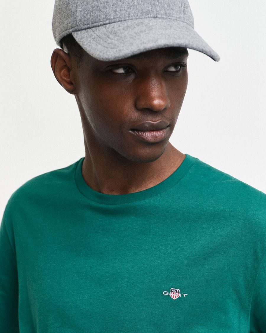 regular fit shield t-shirt - diep bosgroen