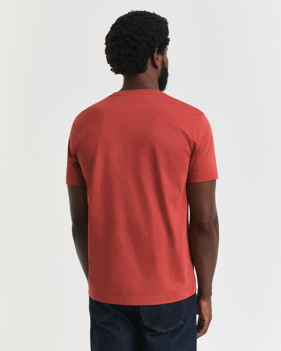regular fit shield t-shirt - modern rust