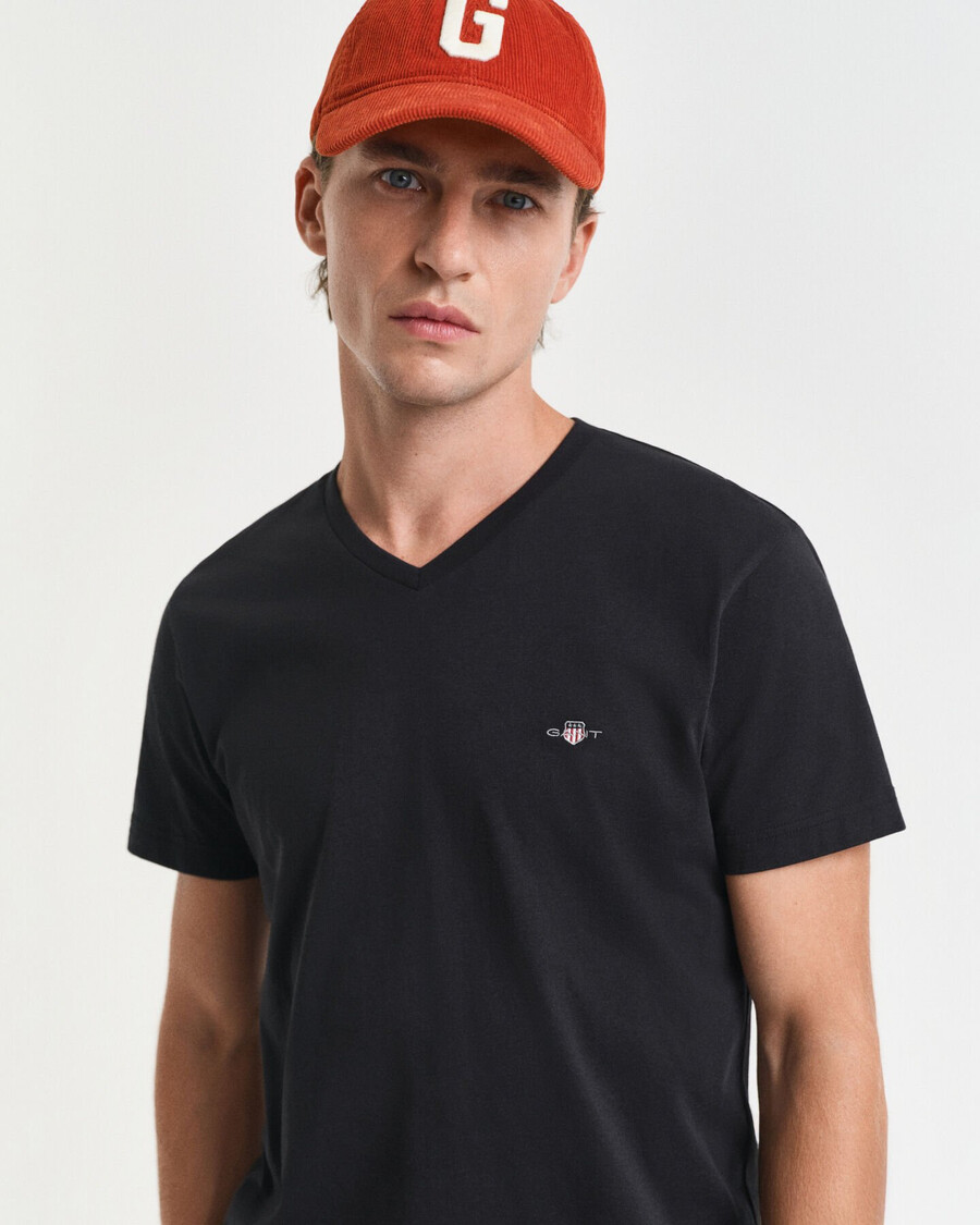 slim fit shield v-hals t-shirt - zwart