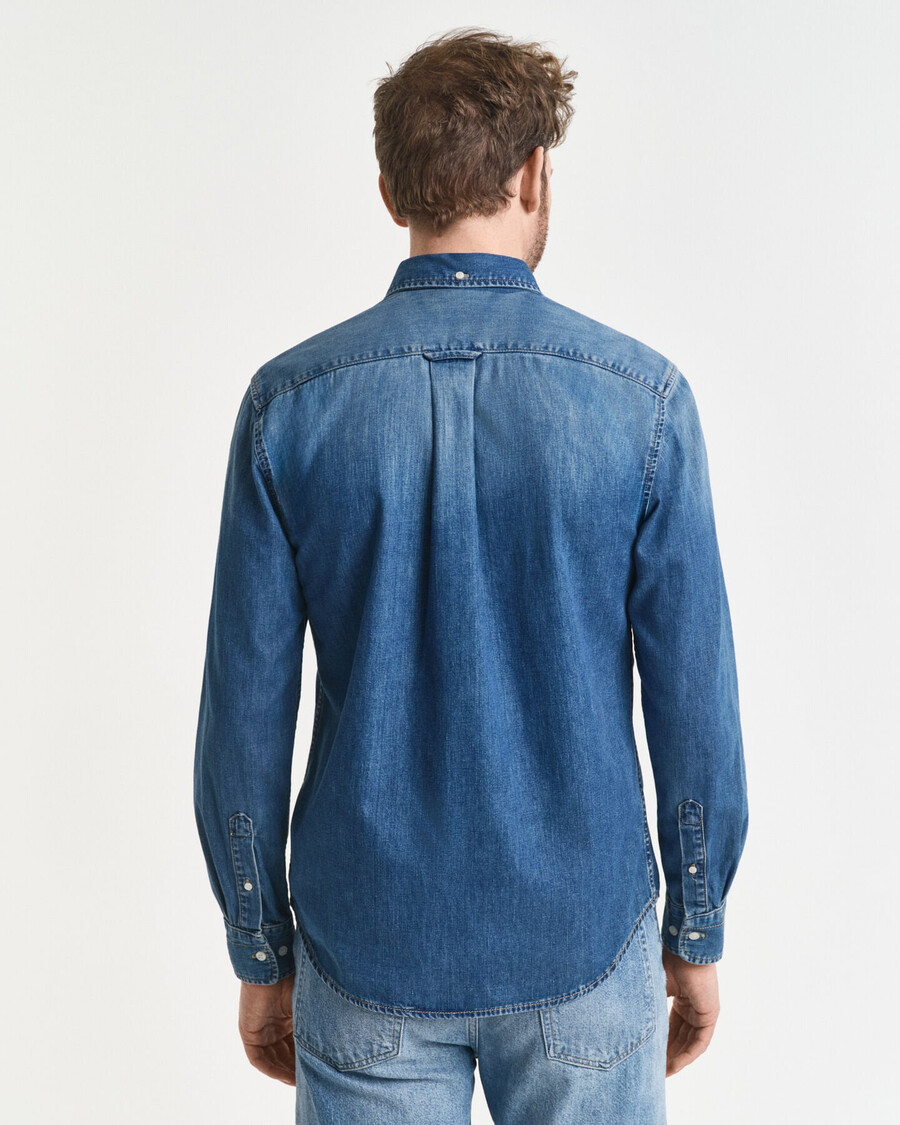 normale pasvorm denim overhemd - middenblauw gedragen