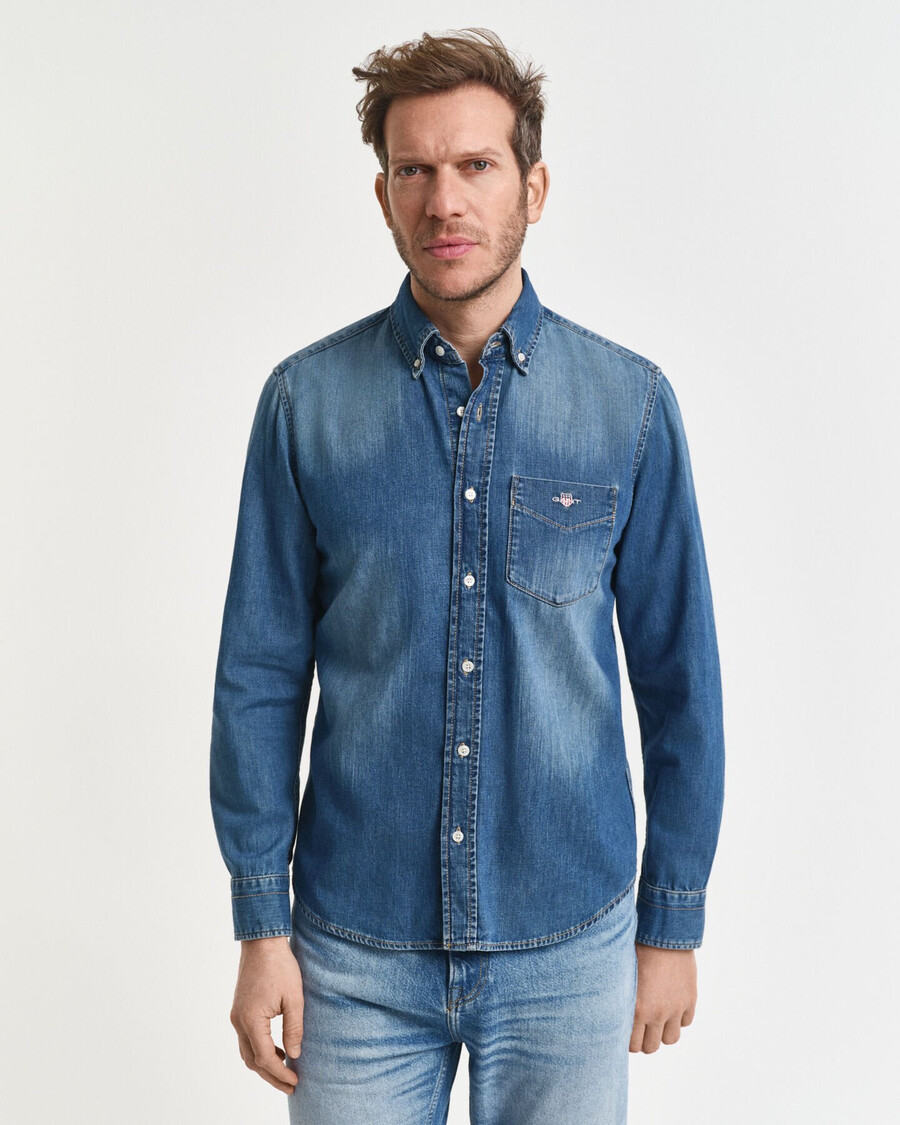 normale pasvorm denim overhemd - middenblauw gedragen