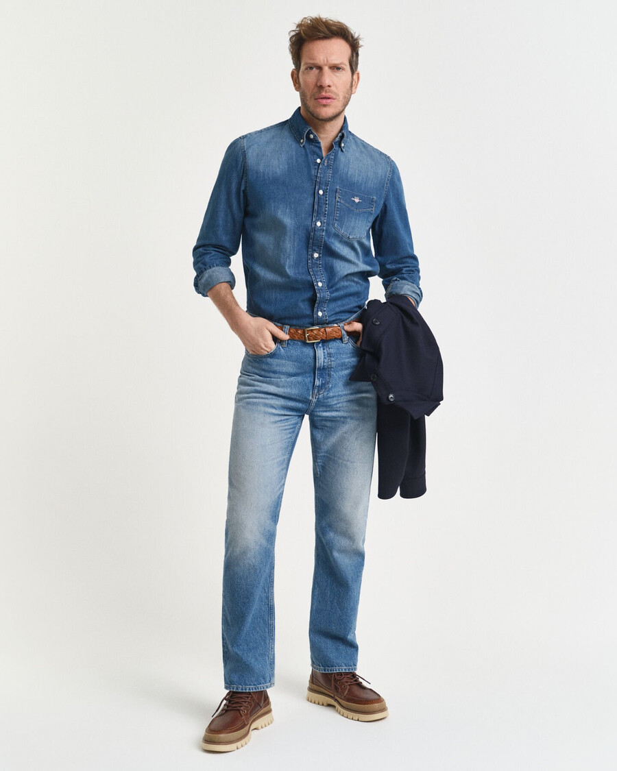 normale pasvorm denim overhemd - middenblauw gedragen