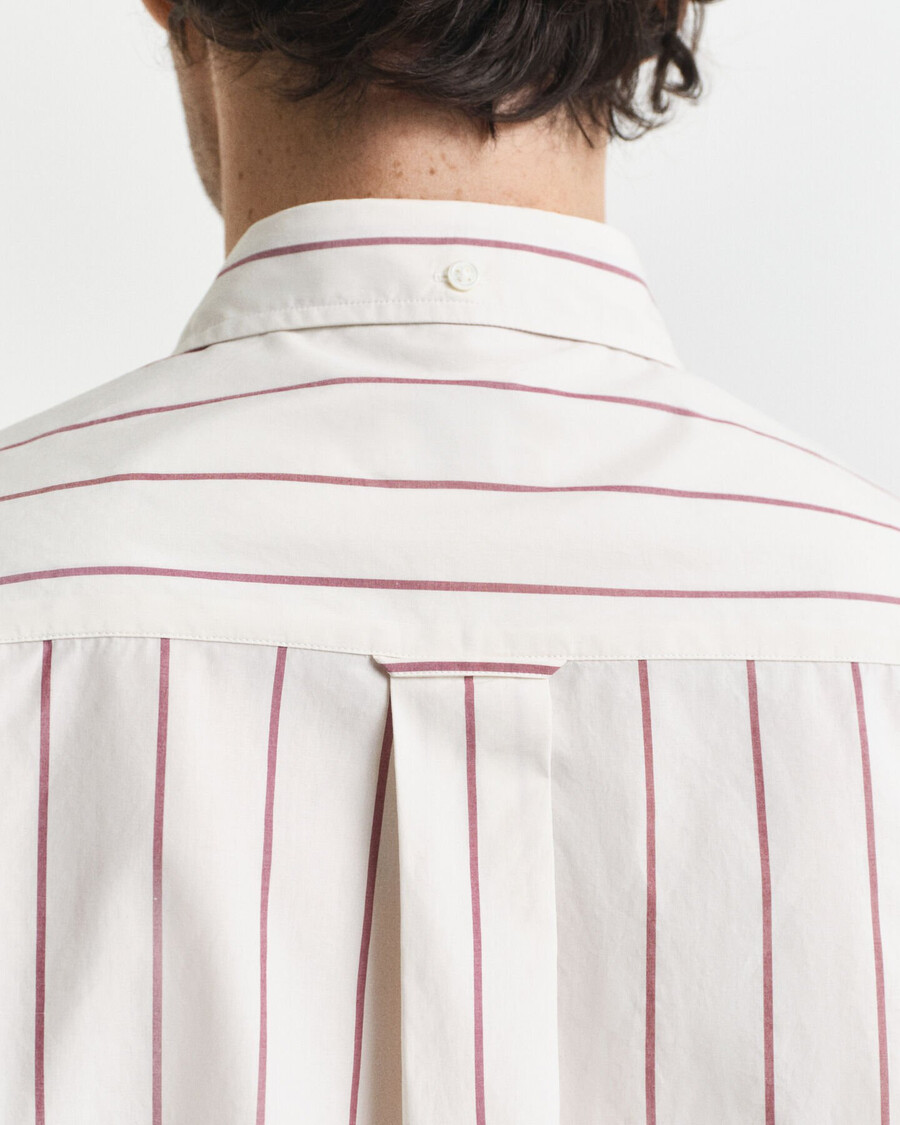 relaxed fit gestreept poplin overhemd in klassieke stijl - crème