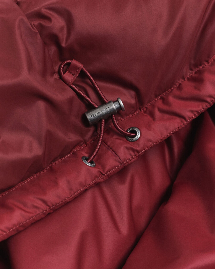 active cloud jacket - plumped red