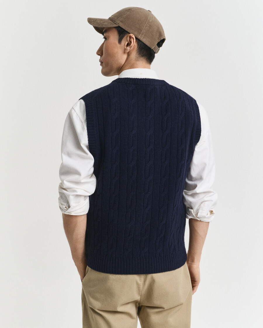 kabelgebreid vest van lamswol - avondblauw