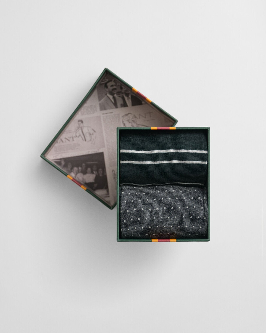 cadeauverpakking met 2 gestreepte en gestippelde sokken - tartan groen