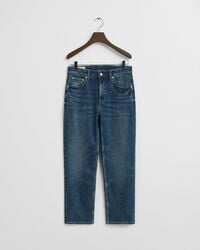 korte rechte stretchjeans - middenblauw ingedragen