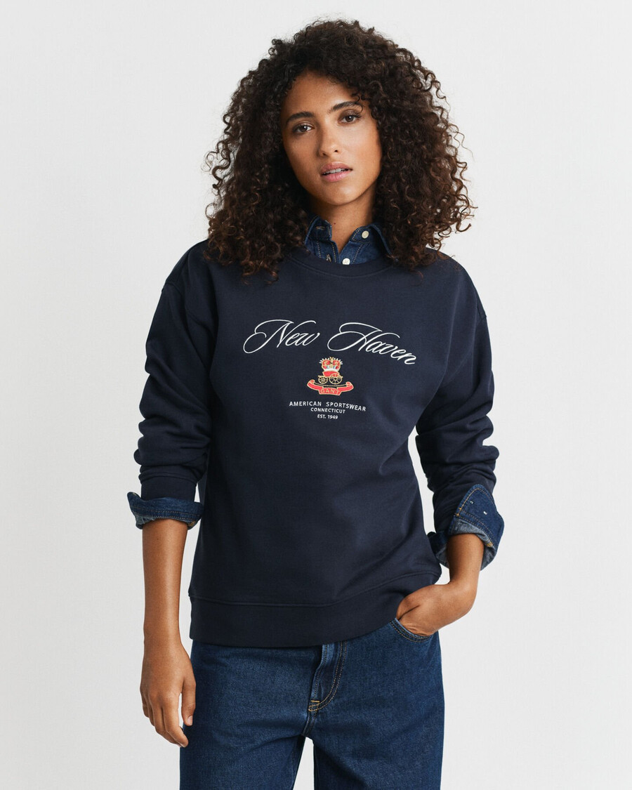 crest graphic crew neck sweatshirt - evening blue