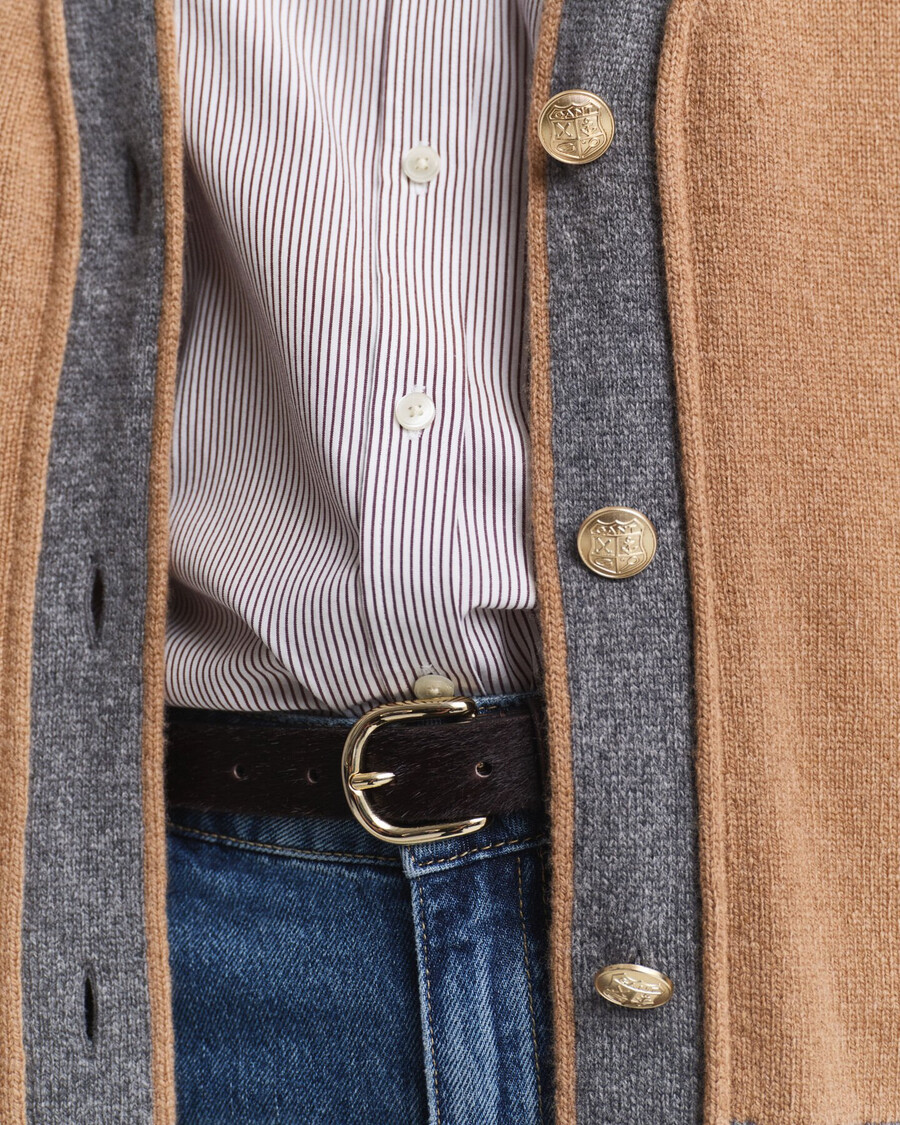 varsity v-halsvest - whiskeybruin